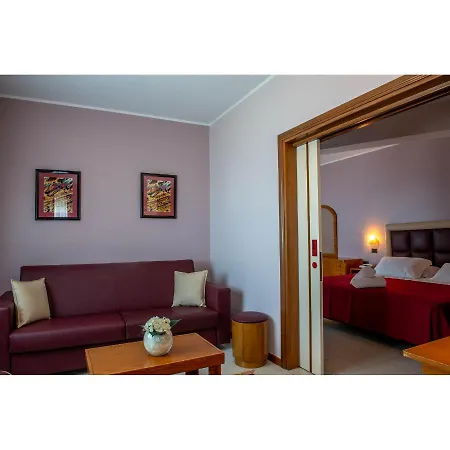 Bajamar Otel 4*